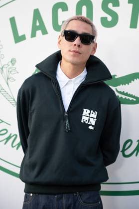 PFW Lacoste Photocall Evan Mock attending the Lacoste Womenswear Spring Summer 2026 show as part of Paris Fashion Week in Paris, France on October 05, 2025. Photo by Aurore Marechal ABACAPRESS.COM Paris France  Copyright: xMarechalxAurore ABACAx
