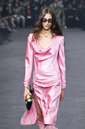 PFW Valentino Runway A model walks the runway during the Valentino Womenswear Spring Summer 2026 show as part of Paris Fashion Week in Paris, France on October 05, 2025. Photo by Aurore Marechal ABACAPRESS.COM Paris France  Copyright: xMarechalxAurore ABACAx
