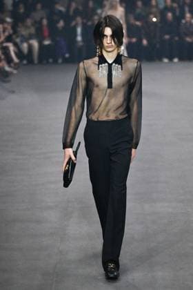 PFW Valentino Runway A model walks the runway during the Valentino Womenswear Spring Summer 2026 show as part of Paris Fashion Week in Paris, France on October 05, 2025. Photo by Aurore Marechal ABACAPRESS.COM Paris France  Copyright: xMarechalxAurore ABACAx