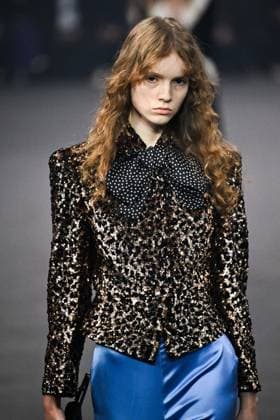 PFW Valentino Runway A model walks the runway during the Valentino Womenswear Spring Summer 2026 show as part of Paris Fashion Week in Paris, France on October 05, 2025. Photo by Aurore Marechal ABACAPRESS.COM Paris France  Copyright: xMarechalxAurore ABACAx