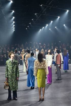 PFW Valentino Runway Models walk the runway during the Valentino Womenswear Spring Summer 2026 show as part of Paris Fashion Week in Paris, France on October 05, 2025. Photo by Aurore Marechal ABACAPRESS.COM Paris France  Copyright: xMarechalxAurore ABACAx