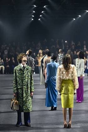 PFW Valentino Runway Models walk the runway during the Valentino Womenswear Spring Summer 2026 show as part of Paris Fashion Week in Paris, France on October 05, 2025. Photo by Aurore Marechal ABACAPRESS.COM Paris France  Copyright: xMarechalxAurore ABACAx