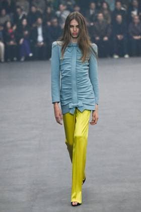 PFW Valentino Runway A model walks the runway during the Valentino Womenswear Spring Summer 2026 show as part of Paris Fashion Week in Paris, France on October 05, 2025. Photo by Aurore Marechal ABACAPRESS.COM Paris France  Copyright: xMarechalxAurore ABACAx