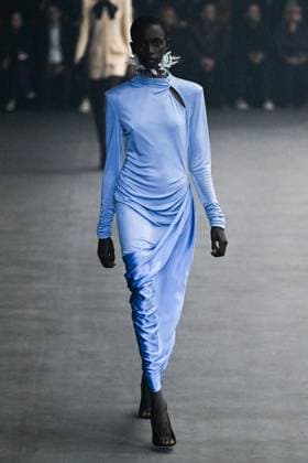 PFW Valentino Runway A model walks the runway during the Valentino Womenswear Spring Summer 2026 show as part of Paris Fashion Week in Paris, France on October 05, 2025. Photo by Aurore Marechal ABACAPRESS.COM Paris France  Copyright: xMarechalxAurore ABACAx
