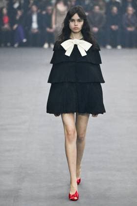 PFW Valentino Runway A model walks the runway during the Valentino Womenswear Spring Summer 2026 show as part of Paris Fashion Week in Paris, France on October 05, 2025. Photo by Aurore Marechal ABACAPRESS.COM Paris France  Copyright: xMarechalxAurore ABACAx