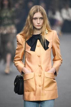 PFW Valentino Runway A model walks the runway during the Valentino Womenswear Spring Summer 2026 show as part of Paris Fashion Week in Paris, France on October 05, 2025. Photo by Aurore Marechal ABACAPRESS.COM Paris France  Copyright: xMarechalxAurore ABACAx