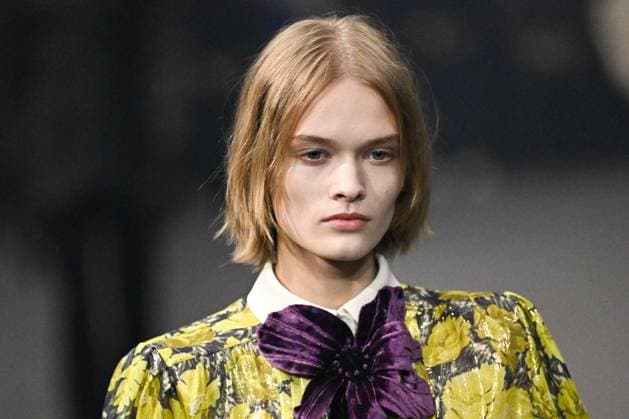 PFW Valentino Runway A model walks the runway during the Valentino Womenswear Spring Summer 2026 show as part of Paris Fashion Week in Paris, France on October 05, 2025. Photo by Aurore Marechal ABACAPRESS.COM Paris France  Copyright: xMarechalxAurore ABACAx