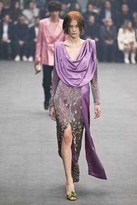 PFW Valentino Runway A model walks the runway during the Valentino Womenswear Spring Summer 2026 show as part of Paris Fashion Week in Paris, France on October 05, 2025. Photo by Aurore Marechal ABACAPRESS.COM Paris France  Copyright: xMarechalxAurore ABACAx
