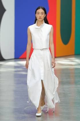 PFW - Akris Runway A model walks the runway during the Akris Womenswear Spring Summer 2026 show as part of Paris Fashion Week on October 05, 2025 in Paris, France. Photo by Alain-Gil Gonzalez ABACAPRESS.COM Paris France  Copyright: xGonzalezxAlain-Gil ABACAx