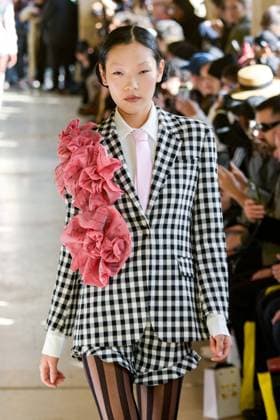 PFW - Shuting Qiu Runway A model walks the runway during the Shuting Qiu Womenswear Spring Summer 2026 show as part of Paris Fashion Week on October 5, 2025 in Paris, France. Photo by Jana Call me J ABACAPRESS.COM Paris Ile de France France  Copyright: xJanaxCallxmexJ ABACAx