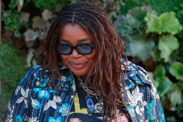Gabriella Karefa Johnson Arrivals at the Jean Paul Gaultier fashion show during Paris Fashion Week, Womens Ready to Wear Spring Summer 2026 at the Musée du quai Branly in Paris, Sunday, October 5, 2025 Christophe Aubert via Bestimage Celebrities arriving at the Jean Paul Gaultier fashion show during Paris Fashion Week, Womens Ready to Wear Spring Summer 2026 at the Musée du quai Branly in Paris, Sunday, October 5, 2025 Paris France  Copyright: xChristophexAubertxviaxBestimagexChristophexAubertxviaxBestimagex