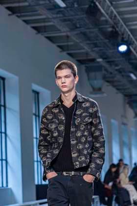 Rehearsal for the Niccolò Pasqualetti Womenswear Spring Summer 2026 show during Paris Fashion Week on October 05, 2025 Florian Savina Bestimage PARIS, FRANCE OCTOBER 05 Backstage, runway rehearsal for models at the Niccolò Pasqualetti Womenswear Spring Summer 2026 show during Paris Fashion Week on October 05, 2025 in Paris, France Paris France  Copyright: xFlorianxSavinax xBestimagexFlorianxSavinax xBestimagex