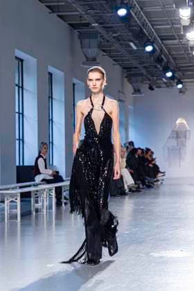 Rehearsal for the Niccolò Pasqualetti Womenswear Spring Summer 2026 show during Paris Fashion Week on October 05, 2025 Florian Savina Bestimage PARIS, FRANCE OCTOBER 05 Backstage, runway rehearsal for models at the Niccolò Pasqualetti Womenswear Spring Summer 2026 show during Paris Fashion Week on October 05, 2025 in Paris, France Paris France  Copyright: xFlorianxSavinax xBestimagexFlorianxSavinax xBestimagex