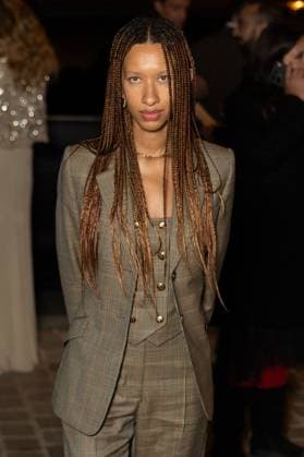 Margeaux Labat People at the McQueen Womens Ready to Wear Spring Summer 2026 Collection show during Paris Fashion Week PFW on October 5, 2025 Julien Sarkissian Bestimage People at the McQueen Womens Ready to Wear Spring Summer 2026 Collection show during Paris Fashion Week PFW on October 5, 2025 Paris France  Copyright: xJulienxSarkissianx xBestimagexJulienxSarkissianx xBestimagex