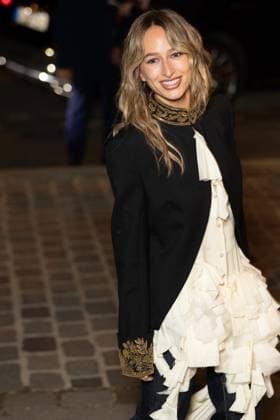 Isabelle Allain aka Izzipoopi People at the McQueen Womens Ready to Wear Spring Summer 2026 Collection show during Paris Fashion Week PFW on October 5, 2025 Julien Sarkissian Bestimage People at the McQueen Womens Ready to Wear Spring Summer 2026 Collection show during Paris Fashion Week PFW on October 5, 2025 Paris France  Copyright: xJulienxSarkissianx xBestimagexJulienxSarkissianx xBestimagex