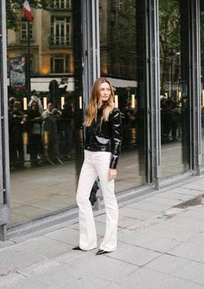 Phoebe Tonkin arrivals at the COPERNI Womens Ready to Wear Collection Spring Summer 2026 during Paris Fashion Week PFW , at the Centre Pompidou, in Paris, France, on October 6, 2026 Sam Delpech Bestimage Arrivals Coperni Fashion Show Ready to Wear Collection Spring Summer 2026 during Paris Fashion Week on 6, october, 2025 Paris France  Copyright: xSamxDelpechx xBestimagexSamxDelpechx xBestimagex