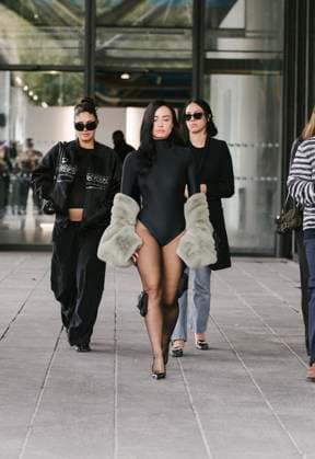 Demi Lovato at the arrivals at the COPERNI Fashion Show Ready to Wear Women Collection Spring Summer 2026 during Paris Fashion Week PFW , at the Centre Pompidou, in Paris, France, on October 6, 2026 Sam Delpech Bestimage Arrivals Coperni Fashion Show Ready to Wear Collection Spring Summer 2026 during Paris Fashion Week on 6, october, 2025 Paris France  Copyright: xSamxDelpechx xBestimagexSamxDelpechx xBestimagex