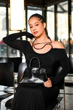 Exclusif Lena Mahfouf Lena Situations au Front Row du défilé COPERNI Collection Femme Prêt à Porter Printemps Eté 2026 lors de la Fashion Week de Paris PFW , au Centre Pompidou, à Paris, France, le 6 octobre 2026 Pierre Perusseau Bestimage Exclusive Front Row Coperni Fashion Show Ready to Wear Collection Spring Summer 2026 during Paris Fashion Week on 6, october, 2025 Paris France  Copyright: xTizianoxDaxSilvax-xPierrexPerusseaux xBestimagexTizianoxDaxSilvax-xPierrexPerusseaux xBestimagex