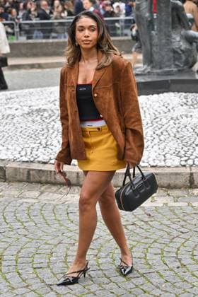 PFW Miu Miu Outside Arrivals Lori Harvey arriving at Miu Miu show during Paris Fashion Week in Paris, France on October 6, 2025. Photo by Julien Reynaud APS-Medias ABACAPRESS.COM Paris France  Copyright: xReynaudxJulien APS-Medias ABACAx