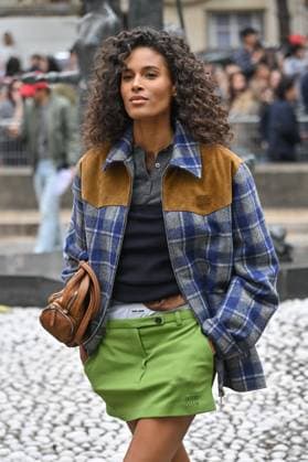 PFW Miu Miu Outside Arrivals Cindy Bruna arriving at Miu Miu show during Paris Fashion Week in Paris, France on October 6, 2025. Photo by Julien Reynaud APS-Medias ABACAPRESS.COM Paris France  Copyright: xReynaudxJulien APS-Medias ABACAx