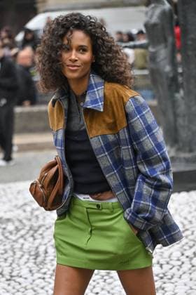 PFW Miu Miu Outside Arrivals Cindy Bruna arriving at Miu Miu show during Paris Fashion Week in Paris, France on October 6, 2025. Photo by Julien Reynaud APS-Medias ABACAPRESS.COM Paris France  Copyright: xReynaudxJulien APS-Medias ABACAx