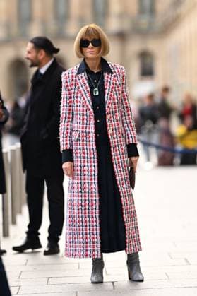 Exclusive Anna Wintour leaves the Ritz Paris Hotel during Paris Fashion Week PFW , at Place Vendôme, in Paris, France, on October 6, 2025 Pierre Perusseau Bestimage Exclusive Anna Wintour leaves the Ritz Paris Hotel during Paris Fashion Week PFW , at Place Vendôme, in Paris, France, on October 6, 2025 Paris France Copyright: xTizianoxDaxSilvax-xPierrexPerusseaux xBestimagexTizianoxDaxSilvax-xPierrexPerusseaux xBestimagex