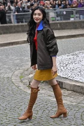 PFW Miu Miu Outside Arrivals Guest arriving at Miu Miu show during Paris Fashion Week in Paris, France on October 6, 2025. Photo by Julien Reynaud APS-Medias ABACAPRESS.COM Paris France  Copyright: xReynaudxJulien APS-Medias ABACAx