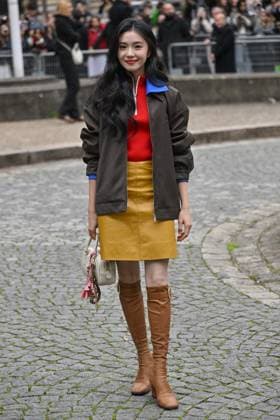 PFW Miu Miu Outside Arrivals Guest arriving at Miu Miu show during Paris Fashion Week in Paris, France on October 6, 2025. Photo by Julien Reynaud APS-Medias ABACAPRESS.COM Paris France  Copyright: xReynaudxJulien APS-Medias ABACAx