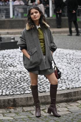 PFW Miu Miu Outside Arrivals Melissa Boros arriving at Miu Miu show during Paris Fashion Week in Paris, France on October 6, 2025. Photo by Julien Reynaud APS-Medias ABACAPRESS.COM Paris France  Copyright: xReynaudxJulien APS-Medias ABACAx