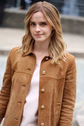 Emma Watson at the arrivals of the Miu Miu Fashion Show Ready to Wear Women Collection Spring Summer 2026 during Paris Fashion Week PFW , at the Economic, Social and Environmental Council, Palais d lena, in Paris, France, on October 6, 2025 Denis Guignebourg Bestimage Arrivals Balenciaga Fashion Show Ready to Wear Collection Spring Summer 2026 during Paris Fashion Week on 6, october, 2025 Paris France  Copyright: xDenisxGuignebourgx xBestimagexDenisxGuignebourgx xBestimagex