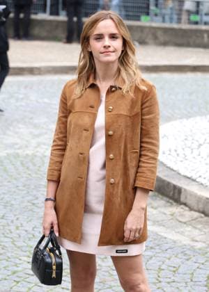 Emma Watson at the arrivals of the Miu Miu Fashion Show Ready to Wear Women Collection Spring Summer 2026 during Paris Fashion Week PFW , at the Economic, Social and Environmental Council, Palais d lena, in Paris, France, on October 6, 2025 Denis Guignebourg Bestimage Arrivals Balenciaga Fashion Show Ready to Wear Collection Spring Summer 2026 during Paris Fashion Week on 6, october, 2025 Paris France  Copyright: xDenisxGuignebourgx xBestimagexDenisxGuignebourgx xBestimagex