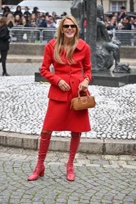 PFW Miu Miu Outside Arrivals Anna Dello Russo arriving at Miu Miu show during Paris Fashion Week in Paris, France on October 6, 2025. Photo by Julien Reynaud APS-Medias ABACAPRESS.COM Paris France  Copyright: xReynaudxJulien APS-Medias ABACAx