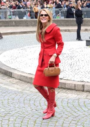 Anna Dello Russo at the arrivals of the Miu Miu Fashion Show Ready to Wear Women Collection Spring Summer 2026 during Paris Fashion Week PFW , at the Economic, Social and Environmental Council, Palais d lena, in Paris, France, October 6, 2025 Denis Guignebourg Bestimage Arrivals Balenciaga Fashion Show Ready to Wear Collection Spring Summer 2026 during Paris Fashion Week on 6, october, 2025 Paris France  Copyright: xDenisxGuignebourgx xBestimagexDenisxGuignebourgx xBestimagex