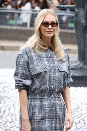 Poppy Delevingne at the arrivals of the Miu Miu Fashion Show Ready to Wear Women Collection Spring Summer 2026 during Paris Fashion Week PFW , at the Economic, Social and Environmental Council, Palais d lena, in Paris, France, October 6, 2025 Denis Guignebourg Bestimage Arrivals Balenciaga Fashion Show Ready to Wear Collection Spring Summer 2026 during Paris Fashion Week on 6, october, 2025 Paris France  Copyright: xDenisxGuignebourgx xBestimagexDenisxGuignebourgx xBestimagex