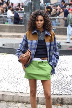 Cindy Bruna at the arrivals of the Miu Miu Fashion Show Ready to Wear Women Collection Spring Summer 2026 during Paris Fashion Week PFW , at the Economic, Social and Environmental Council, Palais d lena, in Paris, France, on October 6, 2025 Denis Guignebourg Bestimage Arrivals Balenciaga Fashion Show Ready to Wear Collection Spring Summer 2026 during Paris Fashion Week on 6, october, 2025 Paris France  Copyright: xDenisxGuignebourgx xBestimagexDenisxGuignebourgx xBestimagex