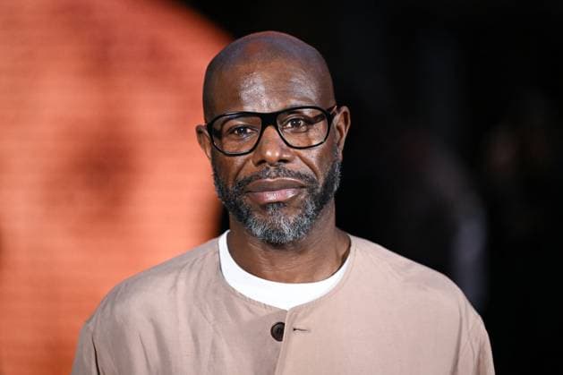 PFW Chanel Photocall Steve McQueen attending the Chanel Womenswear Spring Summer 2026 show as part of Paris Fashion Week in Paris, France on October 06, 2025. Photo by Aurore Marechal ABACAPRESS.COM Paris France  Copyright: xMarechalxAurore ABACAx