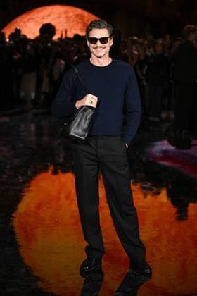 PFW Chanel Photocall Pedro Pascal attending the Chanel Womenswear Spring Summer 2026 show as part of Paris Fashion Week in Paris, France on October 06, 2025. Photo by Aurore Marechal ABACAPRESS.COM Paris France  Copyright: xMarechalxAurore ABACAx