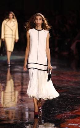Chanel Ready-to-Wear Spring-Summer 2026 fashion show in Paris DÃ filÃ Chanel PreÌ‚t-aÌÄ-Porter Printemps-EÌteÌ 2026, le 6 octobre 2025 au Grand Palais Ã Paris. Chanel Ready-to-Wear Spring-Summer 2026 fashion show, October 6, 2025, at the Grand Palais in Paris, France.  Copyright: xFabricexChasseryx