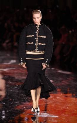 Chanel Ready-to-Wear Spring-Summer 2026 fashion show in Paris DÃ filÃ Chanel PreÌ‚t-aÌÄ-Porter Printemps-EÌteÌ 2026, le 6 octobre 2025 au Grand Palais Ã Paris. Chanel Ready-to-Wear Spring-Summer 2026 fashion show, October 6, 2025, at the Grand Palais in Paris, France.  Copyright: xFabricexChasseryx