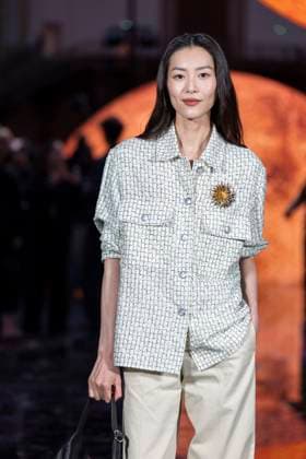 Liu Wen - Photo Call of Chanel Fashion Show, Spring Summer 2026 Collection as part of Paris Fashion Week, France, October 6th 2025 Olivier Borde Bestimage Photo Call of Chanel Fashion Show, Spring Summer 2026 Collection as part of Paris Fashion Week, France, October 6th 2025 Paris France  Copyright: xOLIVIERxBORDEx xBESTIMAGExOLIVIERxBORDEx xBESTIMAGEx