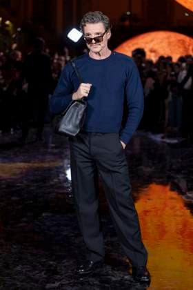 Pedro Pascal - Photo Call of Chanel Fashion Show, Spring Summer 2026 Collection as part of Paris Fashion Week, France, October 6th 2025 Olivier Borde Bestimage Photo Call of Chanel Fashion Show, Spring Summer 2026 Collection as part of Paris Fashion Week, France, October 6th 2025 Paris France  Copyright: xOLIVIERxBORDEx xBESTIMAGExOLIVIERxBORDEx xBESTIMAGEx