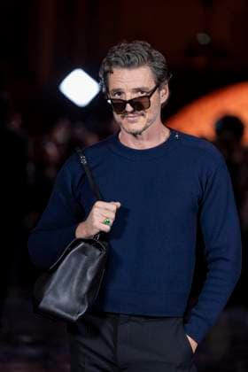 Pedro Pascal - Photo Call of Chanel Fashion Show, Spring Summer 2026 Collection as part of Paris Fashion Week, France, October 6th 2025 Olivier Borde Bestimage Photo Call of Chanel Fashion Show, Spring Summer 2026 Collection as part of Paris Fashion Week, France, October 6th 2025 Paris France  Copyright: xOLIVIERxBORDEx xBESTIMAGExOLIVIERxBORDEx xBESTIMAGEx