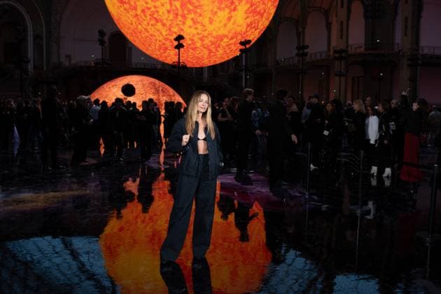 PFW Chanel Photocall Margot Robbie attending the Chanel Womenswear Spring Summer 2026 show as part of Paris Fashion Week in Paris, France on October 06, 2025. Photo by Aurore Marechal ABACAPRESS.COM Paris France  Copyright: xMarechalxAurore ABACAx