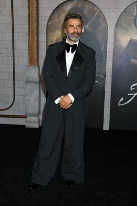 LOS ANGELES, CA - OCTOBER 6: Oscar Isaac at the LA Premiere Of Netflix™ Frankenstein on October 6, 2025 at the Academy Museum of Motion Pictures in Los Angeles, California. Copyright: xJeffreyxMayerx