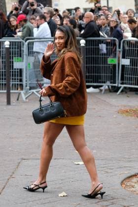 PFW - Miu Miu Outside Arrivals Lori Harvey arrives at the Miu Miu fashion show during the Paris Fashion Week Womenswear Spring Summer 2026 in Paris, France on October 6, 2025. Photo by Robin Psaila ABACAPRESS.COM Paris France  Copyright: xPsailaxRobin ABACAx