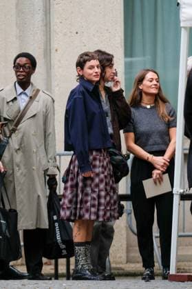 PFW - Miu Miu Outside Arrivals Emma Corin leaves the Miu Miu fashion show during the Paris Fashion Week Womenswear Spring Summer 2026 in Paris, France on October 6, 2025. Photo by Robin Psaila ABACAPRESS.COM Paris France  Copyright: xPsailaxRobin ABACAx