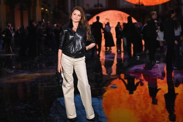 Chanel Photocall Paris Fashion Week. FC Penelope Cruz attends the Chanel Womenswear Spring Summer 2026 show as part of Paris Fashion Week on October 06, 2025 in Paris, France. Photo by Franck Castel ABACAPRESS.COM Paris France  Copyright: xCastelxFranck ABACAx