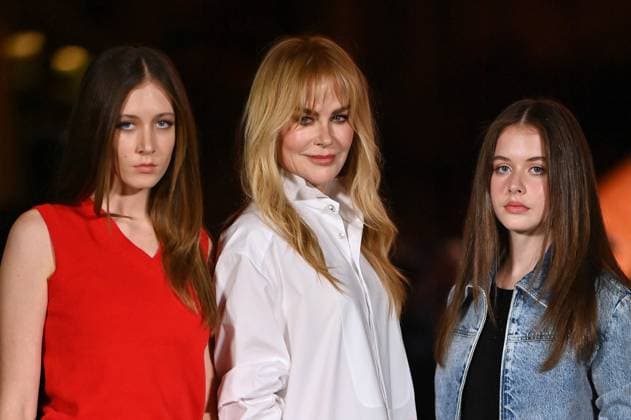 Chanel Photocall Paris Fashion Week. FC Sunday Rose Kidman Urban, Nicole Kidman and Faith Margaret Kidman-Urban attends the Chanel Womenswear Spring Summer 2026 show as part of Paris Fashion Week on October 06, 2025 in Paris, France. Photo by Franck Castel ABACAPRESS.COM Paris France  Copyright: xCastelxFranck ABACAx