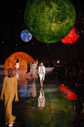 Chanel Runway Fashion Week Paris.FC Models walk the runway during the Chanel Womenswear Spring Summer 2026 show as part of Paris Fashion Week on October 06, 2025 in Paris, France. Photo by Franck Castel ABACAPRESS.COM Paris France  Copyright: xCastelxFranck ABACAx
