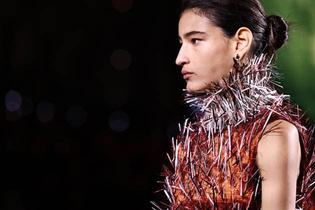 (251007) -- PARIS, Oct. 7, 2025 -- A model presents creations by designer Matthieu Blazy as part of his Spring Summer 2026 Women s ready-to-wear collection show for the French fashion house Chanel during the Paris Fashion Week, in Paris, France, on Oct. 6, 2025. ) FRANCE-PARIS-FASHION WEEK-CHANEL GaoxJing 